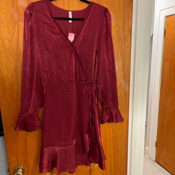 CLOSET CLEAN OUT *last chance Xhilaration Satin long Sleeve Wrap Dress NWT - Picture 5 of 5